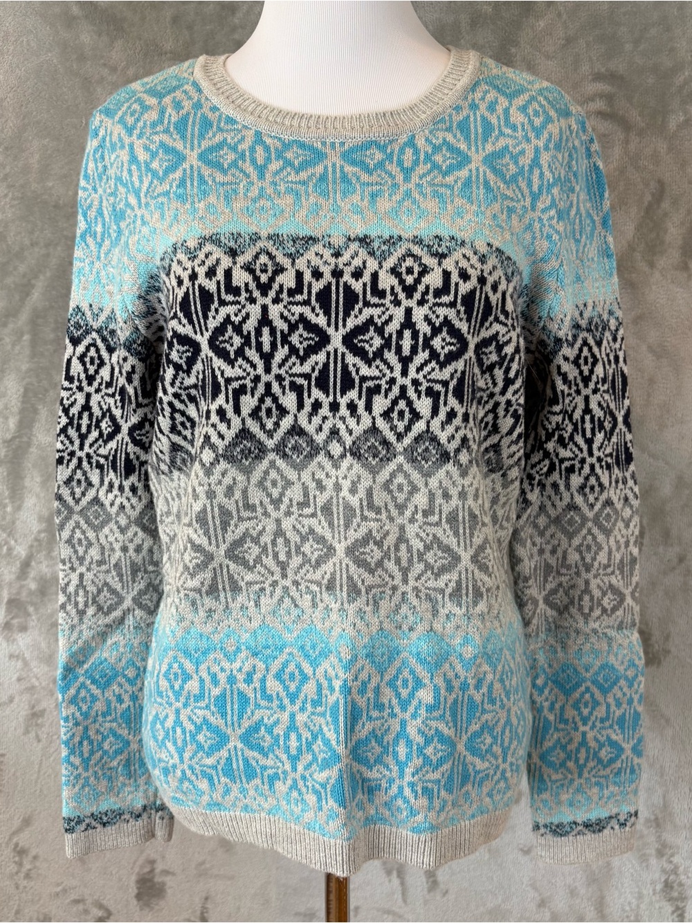 Talbots Ombre Fair Isle Crewneck Sweater Blue Gray Lambswool Blend Wmn’s M